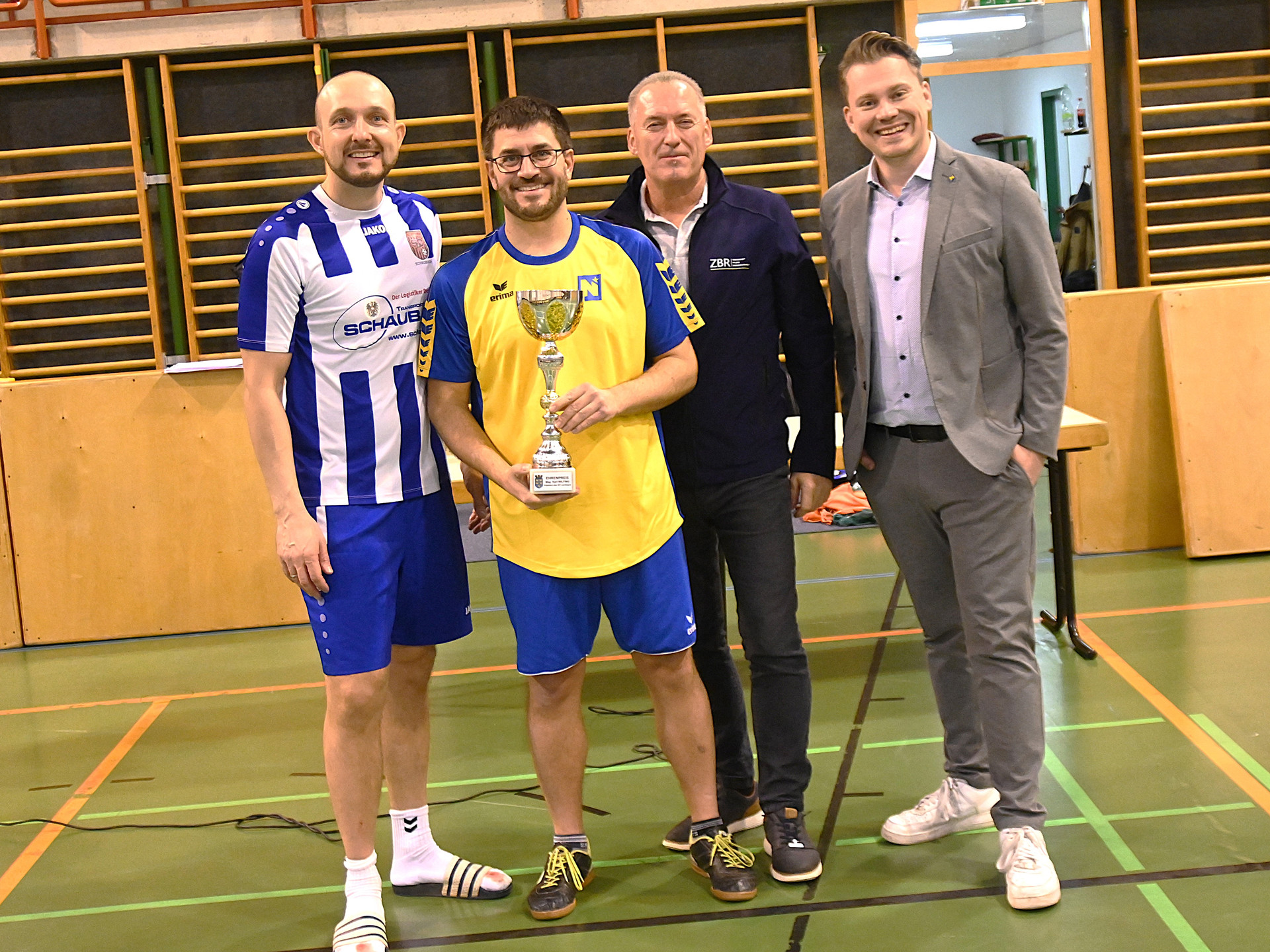 Hallenfußballturnier 2024 10.jpg