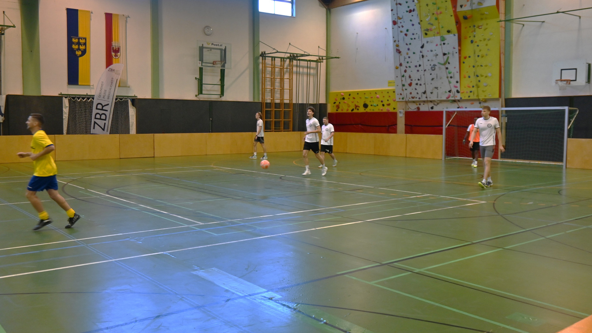 Hallenfußballturnier 2025 (12).jpg